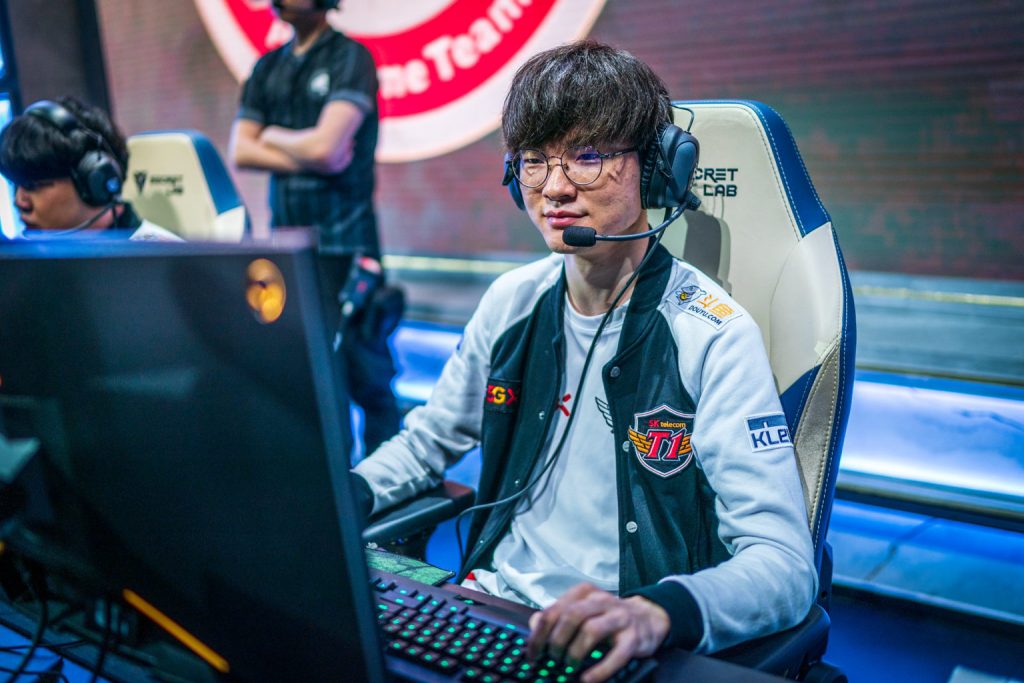 League of Legends: Faker bate recorde e completa 650 jogos na LCK