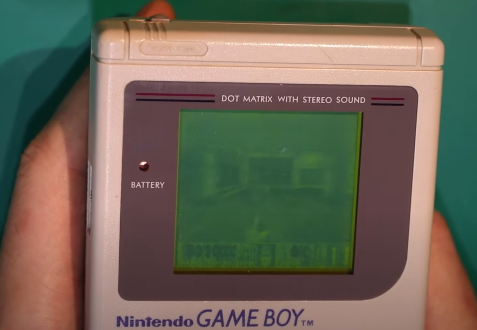 Game Boy: mod permite que até Doom seja jogado no portátil