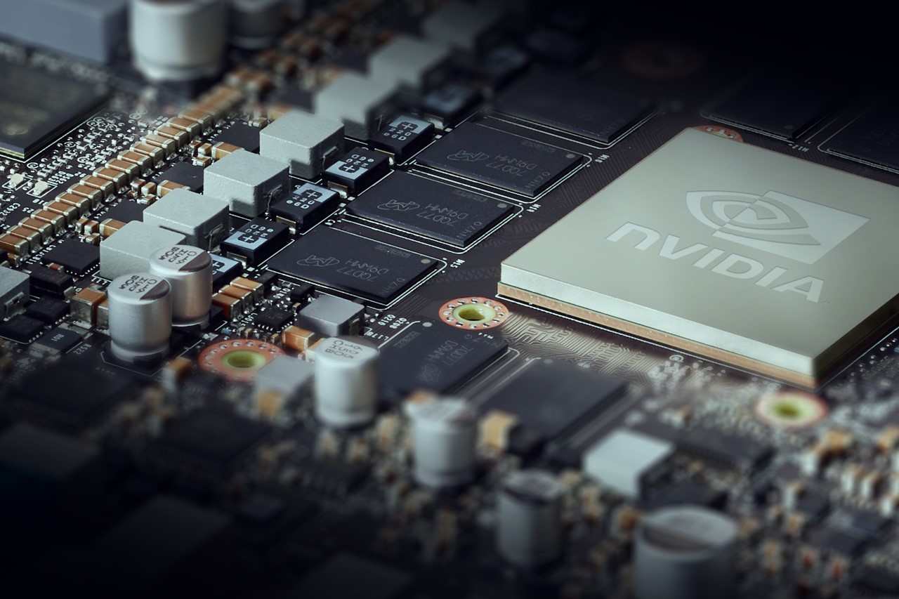 CEO da Nvidia admite: compra da Arm pode levar mais de 18 meses