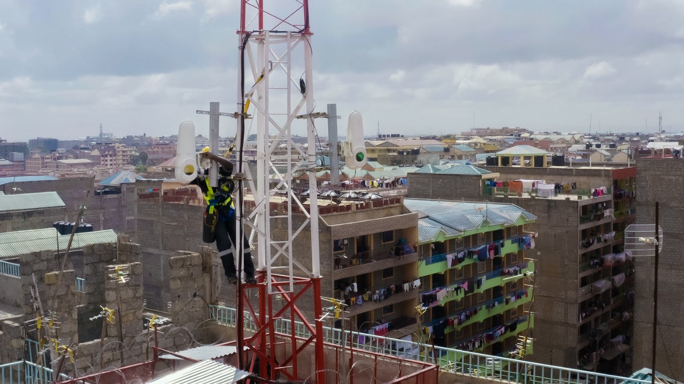 Alphabet usa laser para transmitir dados a 20 Gbps por quase 5 km