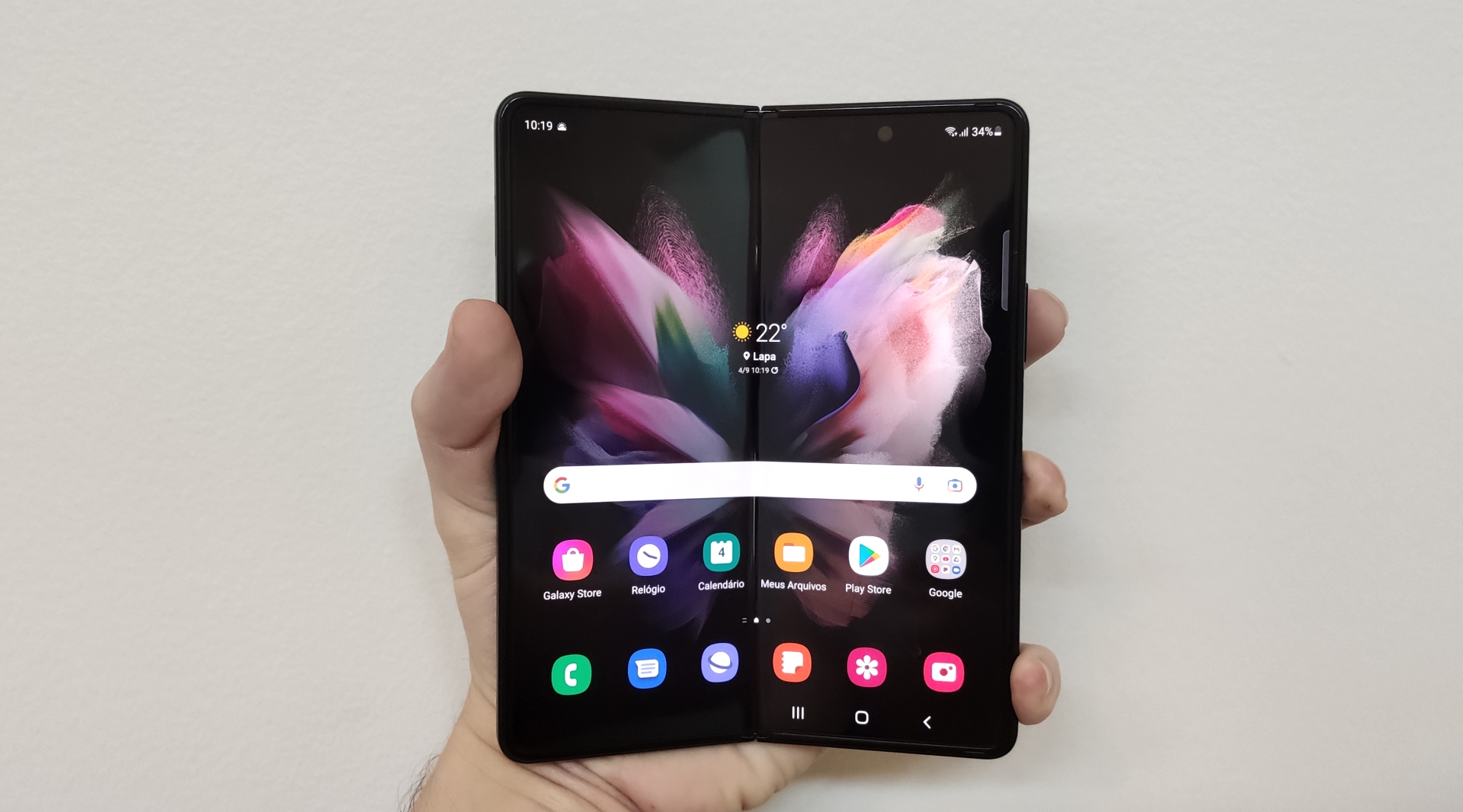 Galaxy Z Fold 3 - celular dobrável da Samsung