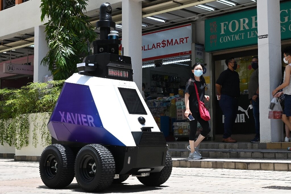 Robocop? Singapura adota robôs-patrulha para vigiar a população