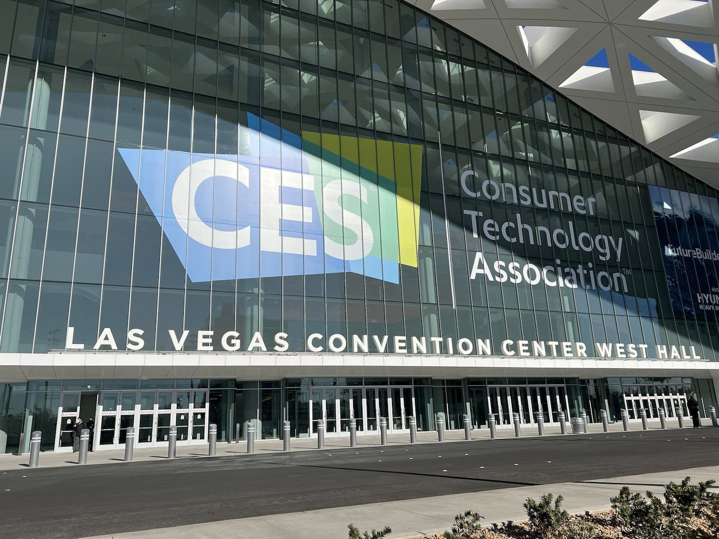 CES 2022