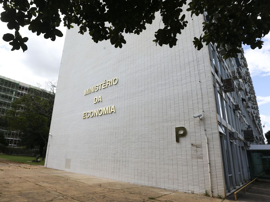 Receita Federal autoriza Serpro a vender dados pessoais a terceiros