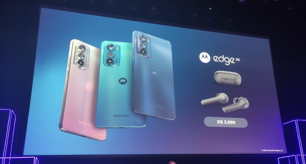 Moto Edge 30