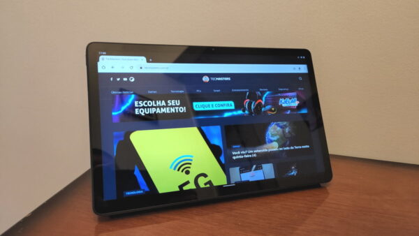 Moto Tab G70