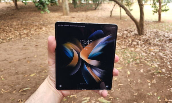 Galaxy Z Fold4 - capa