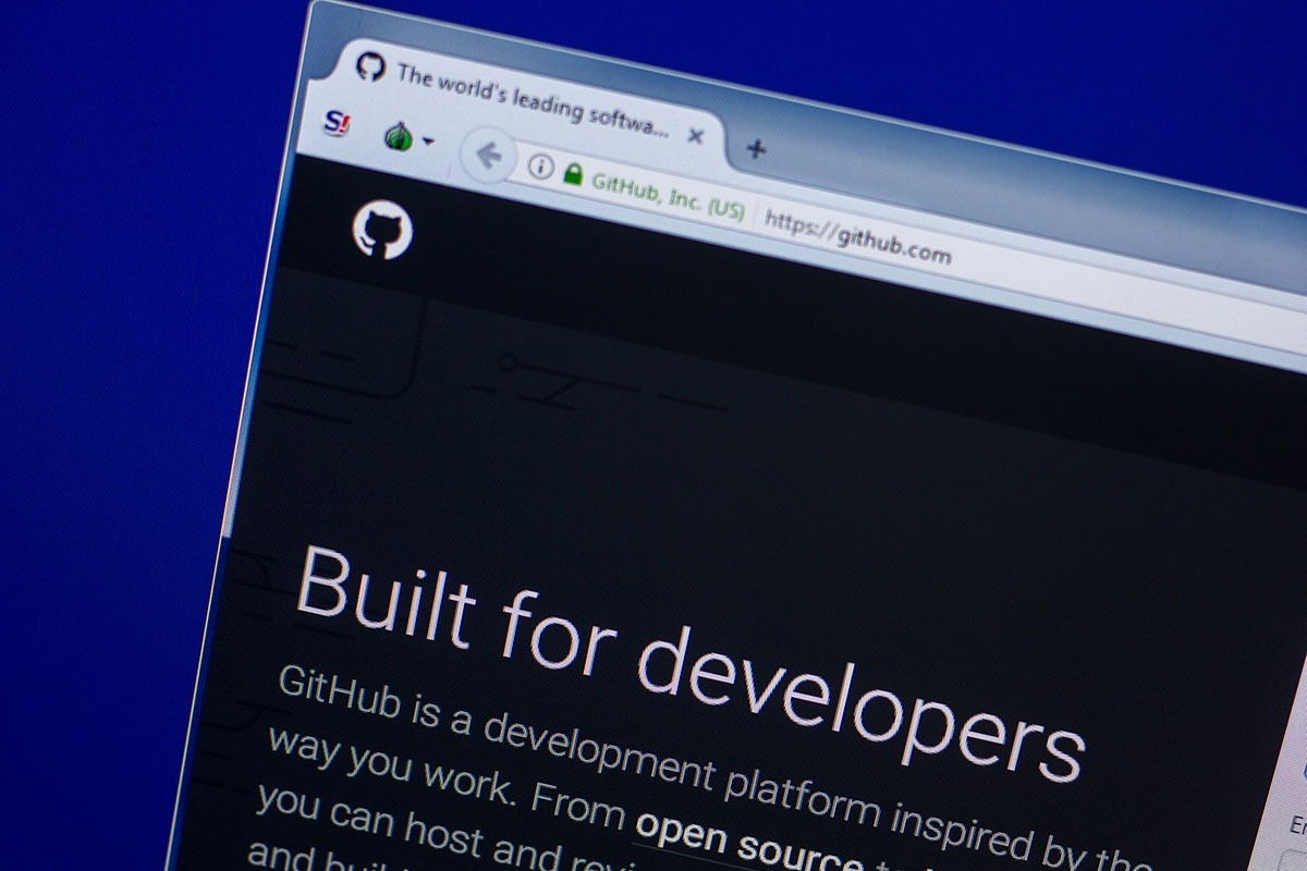 Desenvolvedores do GitHub querem processar Microsoft por usar seus códigos para treinar IA