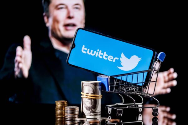 Elon Musk compra o Twitter