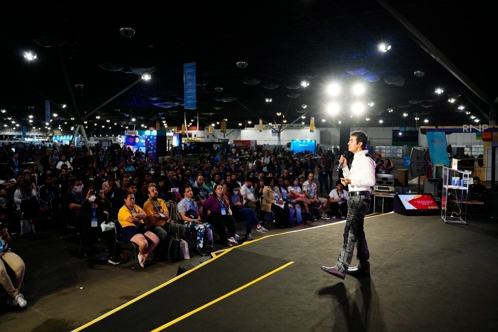 [CPBR14] Redes sociais: engajamento, suicídios e como construir algo melhor