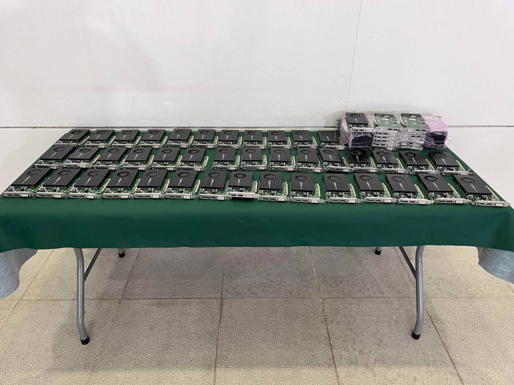 GPUs apreendidas em carga de lagostas