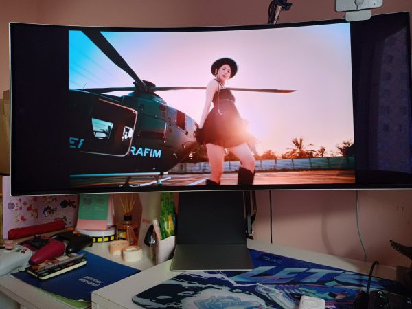 Samsung Odyssey OLED G8