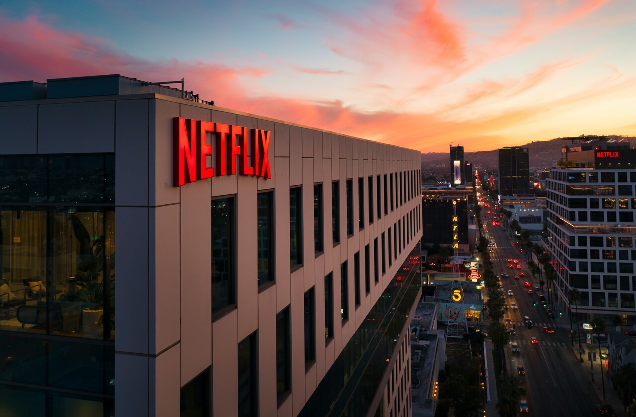 Netflix aumenta ganhos e vê crescimento de 8% da base de assinantes